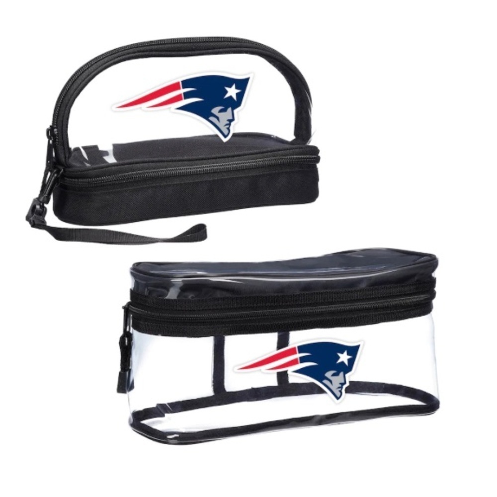 New England Patriots - NEW - The Northwest Company Two-Piece Travel Set